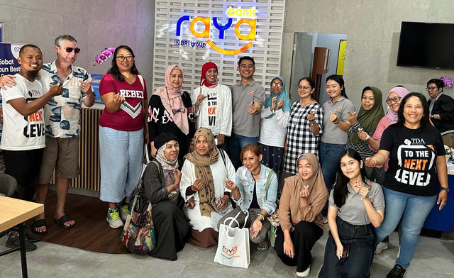 TDA Denpasar dan Bank Raya Gelar Seminar Bisnis Online Bareng Mak Muri Handayani