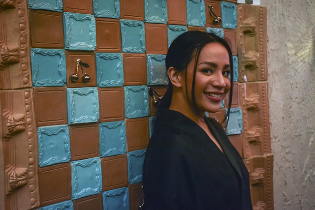 Penyanyi Angel Pieters berpose saat peluncuran video klip single terbarunya yang berjudul "Cinta" di Jakarta, Rabu (18/6/2025). Foto: Fathul Habib Sholeh/ANTARA FOTO