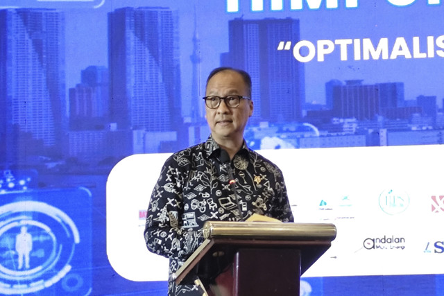 Menteri Perindustrian (Menperin) Agus Gumiwang Kartasasmita dalam penutupan Musyawarah Nasional (Munas) HKI 2025, di Hotel JS Luwansa, Jakarta, Rabu (8/6/2025). Foto: Widya Islamiati/kumparan