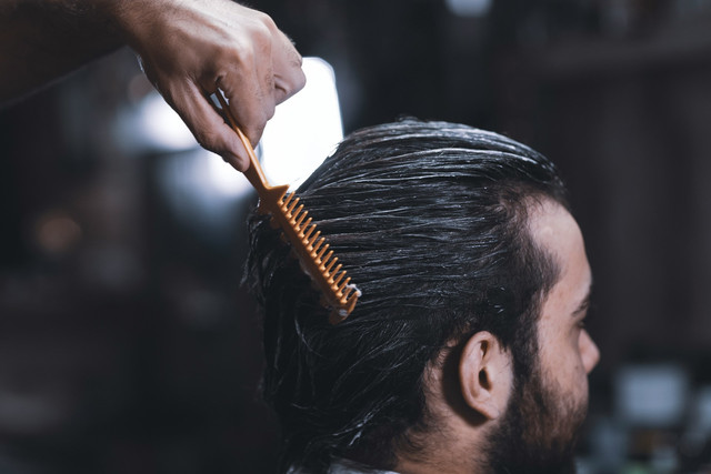 Ilustrasi rekomendasi pomade gatsby - Sumber: unsplash.com/@mostafa_meraji