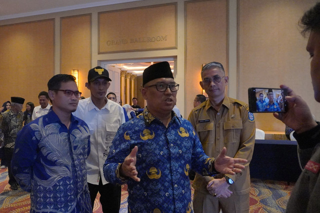 Wagub Kepri Nyanyang membuka kegiatan, sumber : disnaker kepri