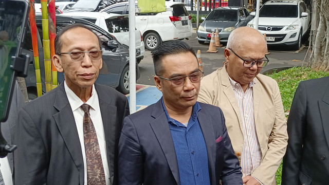 Kuasa Hukum Reza Gladys di Pengadilan Negeri Jakarta Selatan. Foto: Aprilandika Pratama/kumparan