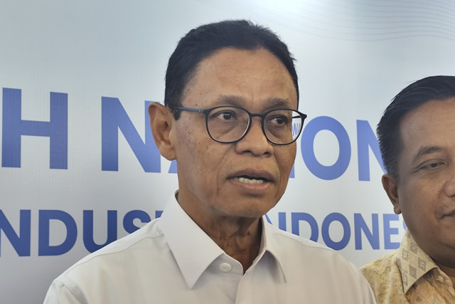 Wakil Menteri ESDM Yuliot Tanjung usai gelaran Musyawarah Nasional (Munas) Himpunan Kawasan Industri (HKI) di Jakarta, Kamis (19/6/2025). Foto: Widya Islamiati/kumparan