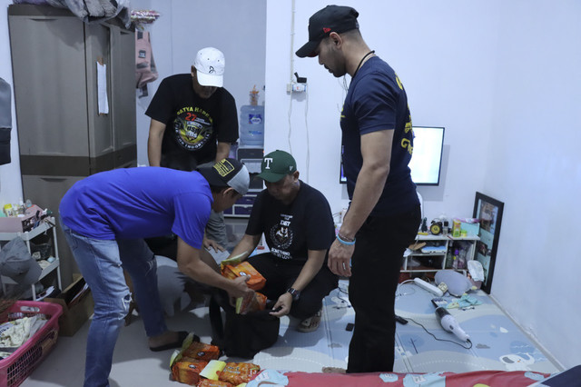 Penangkapan pelaku terkait laboratorium narkoba di Jakarta Pusat. Foto: Dok. Istimewa