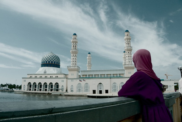 Ilustrasi pemain film Assalamualaikum Beijing 2. Foto: Unsplash/ Chester Ho