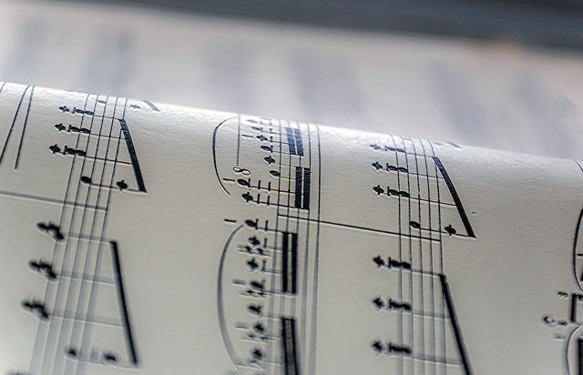 Ilustrasi makna lagu 33x perunggu - Sumber: pixabay.com/ri_ya