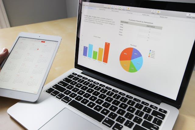 Financial Planning untuk First Jobber. Foto hanya ilustrasi, bukan yang sebenarnya. Sumber: www.pexels.com/Pixabay