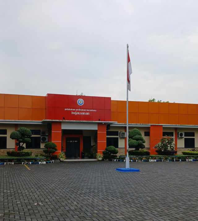 Kantor Pelabuhan Perikanan Nusantara Kejawanan (dokumentasi pribadi)