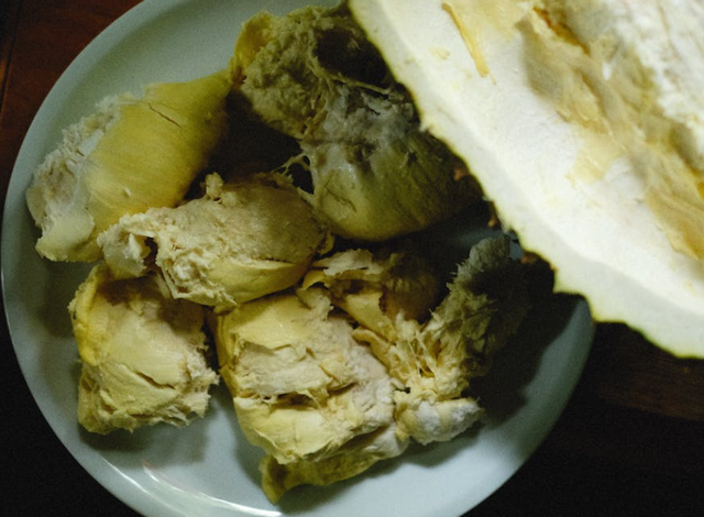 Ilustrasi cara rebus biji durian agar tidak berlendir. Sumber: Pexels/Alexey Demidov