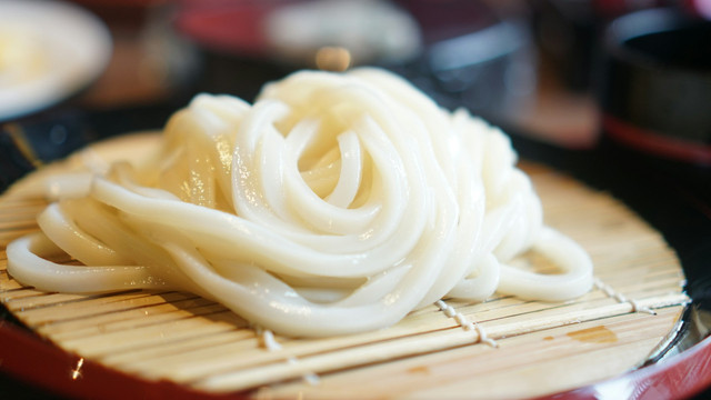 Menu Favorit Marugame Udon. Foto Hanya Ilustrasi, Bukan Sebenarnya. Sumber Unsplash Ibmoon Kim