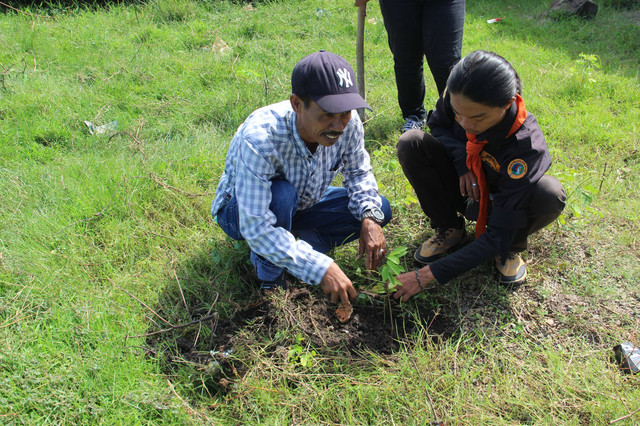 Salah satu kegiatan menanam pohon untuk memperingati Hari Lingkungan Hidup Sedunia 2025/ist. 