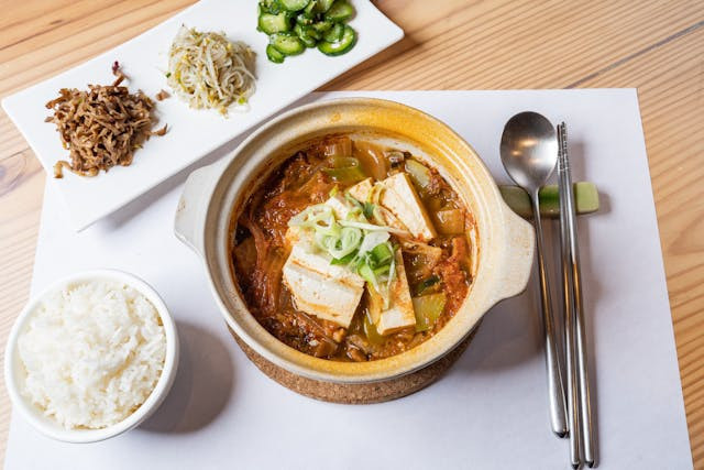 Korean food Malang. Foto hanya ilustrasi bukan sebenarnya. Sumber foto: Pexels/Cynthia Ortega Espinosa