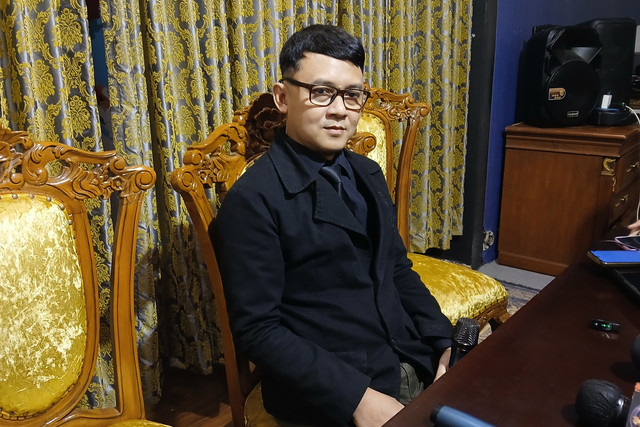 Komposer musik Ari Bias hadir dalam konferensi pers di Cipete, Jakarta Selatan, Selasa (24/6/2025). Foto: Vincentius Mario/kumparan