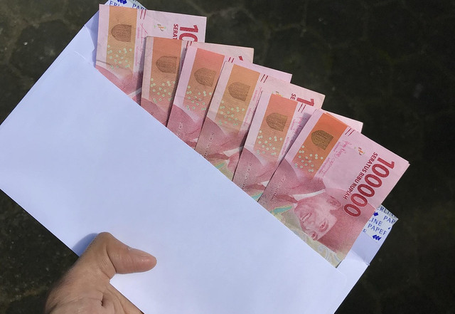 Ilustrasi pencairan gaji 13 pensiunan pns - Sumber: pixabay.com/ekoanug