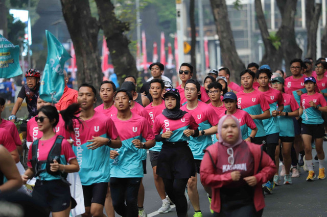 Keseruan Fun Run Minggu (22/6/25). Foto: Jamal Ramadhan/kumparan