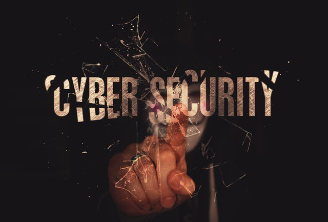 Cyber security (sumber: Pixabay.com)