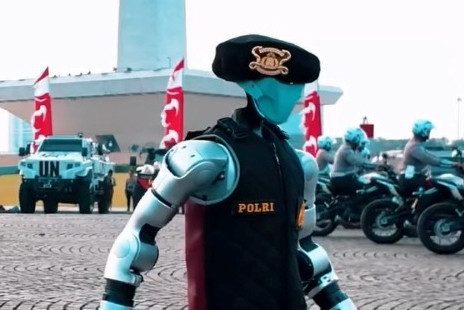 Robot berompi Polri Foto: Instagram/@itwasumpolri