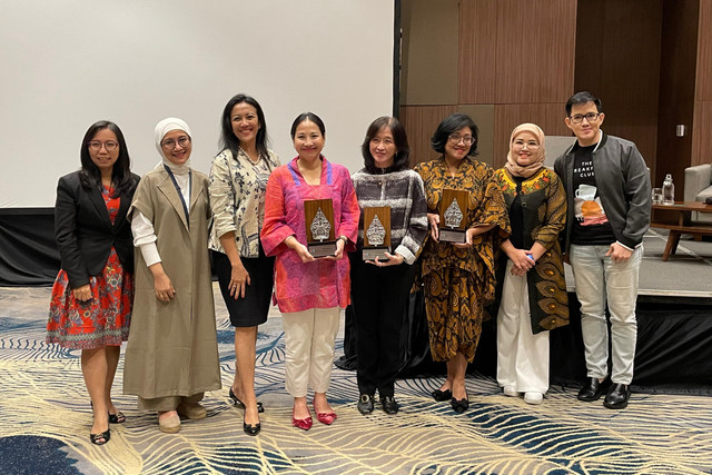 Jajaran Asosiasi Asuransi Jiwa Indonesia (AAJI) dalam Media Gathering AAJI di Sentul, Bogor, Rabu (25/6/2025). Foto: Najma Ramadhanya/kumparan