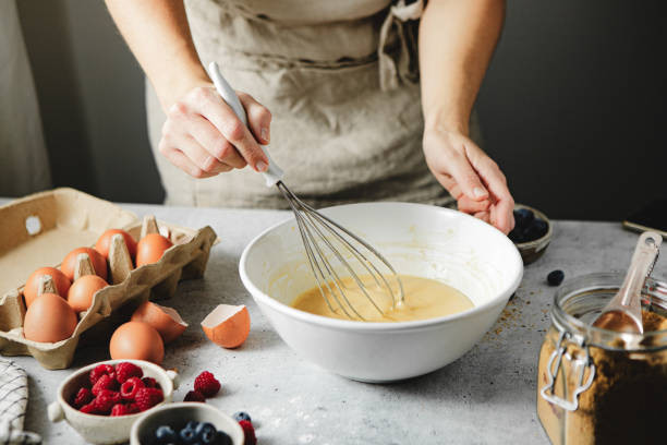 Ilustrasi Cara Mengaduk Telur, Foto: Unsplash/alvarez.