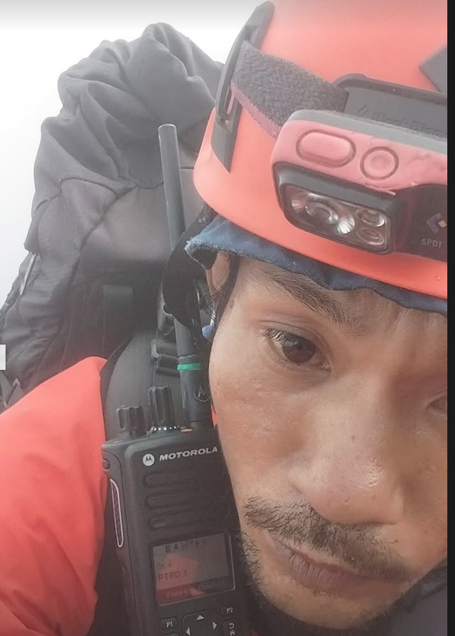 Agam Rinjani saat terlibat dalam evakuasi jenazah Juliana Marins, WN Brasil, 25 Juni 2025. Foto: Instagram/@agam_rinjani