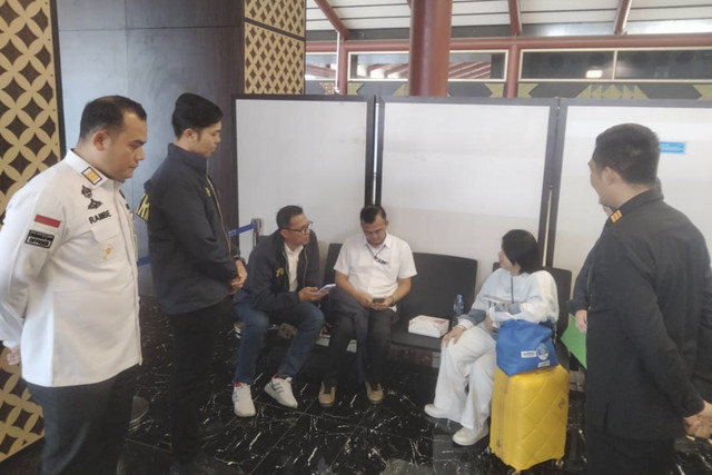 Polri cegah keberangkatan 98 WNI korban TPPO di Bandara Internasional Soekarno-hatta, Rabu (25/6/2025). Foto: Dok. Dittipid PPO-PPA Bareskrim Polri