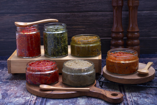 Ilustrasi bumbu dasar Indonesia. Foto: Shutterstock