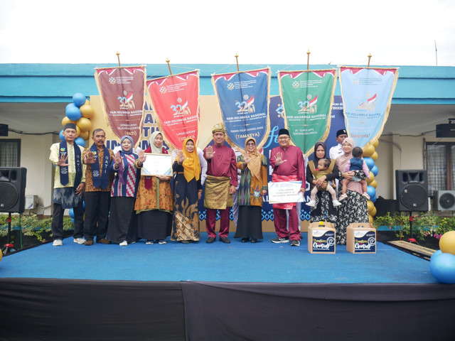 KEMENDUKBANGGA BKKBN Kalimantan Barat menggelar perayaan Semarak Hari Keluarga Nasional (Harganas) ke-32 dengan tema 'Dari Keluarga untuk Indonesia Maju'. Foto: Dok. Istimewa