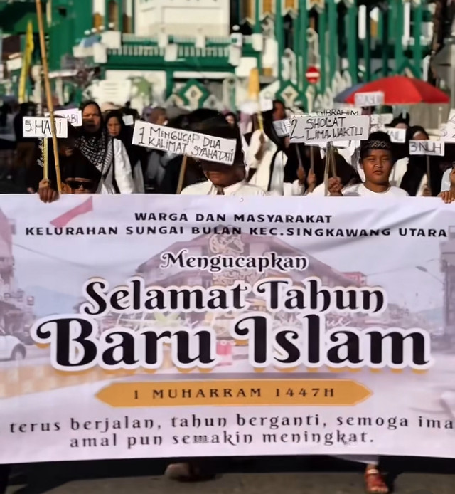 Pawai sambut Tahun Baru Islam di Singkawang. Foto: Instagram @diskominfosinkawang