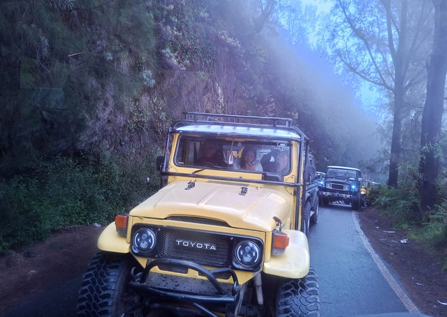 Jip Bromo. Foto: Masruroh/Basra