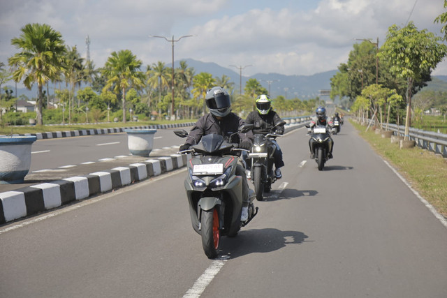 Yamaha Aerox saat touring singkat di Lombok. Foto: Yamaha