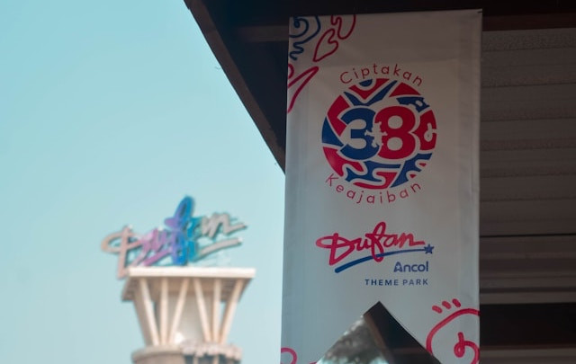 Ilustrasi cara beli fast track dan harganya 2025. Foto: Unsplash/Syahril Fadillah