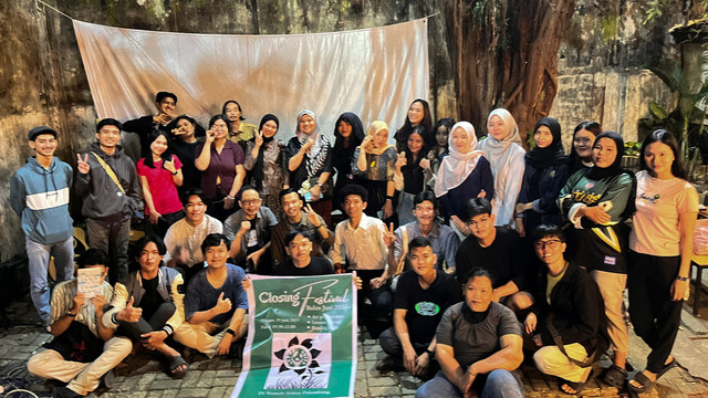 Sejumlah konunitas yang terlibat dalam event Festival Bulan Juni di Rumah Sintas Palembang, Minggu (29/6) Foto: urban id