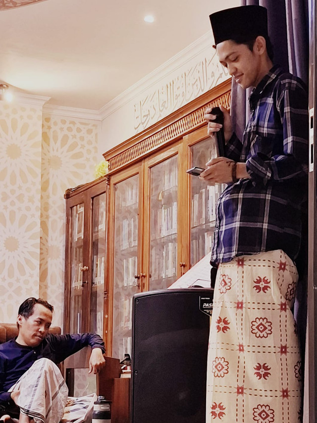 Sumber Asrama Ribath Bil Musthofa