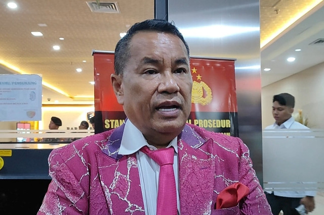 Pengacara Hotman Paris di Mabes Polri, Jakarta, Senin (30/6/2025). Foto: Aprilandika Pratama/kumparan