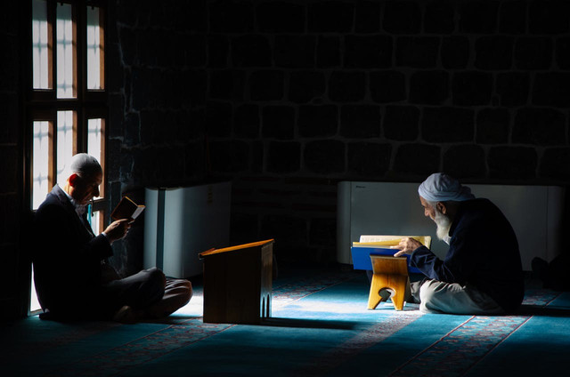 Ilustrasi doa berlindung dari pikun. Sumber: pexels.com/Aysem Ureten