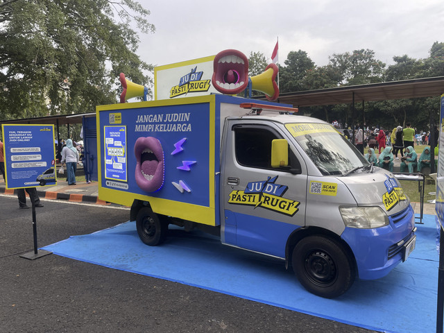 Kampanye Judi Pasti Rugi di CFD Depok, Minggu (29/6/2025). Foto: Najma Ramadhanya/kumparan