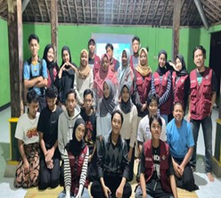 Dosen UMY Dukung Peningkatan Kualitas UMKM Wisata Air Terjun Sri Gethuk