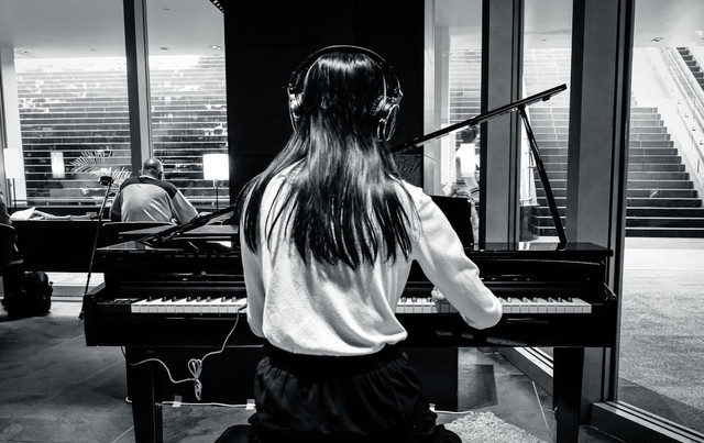 Ilustrasi Profil Chikita Meidy        Sumber Unsplash/Nik Radzi