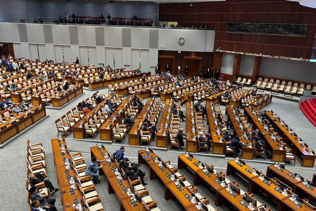 Suasana Rapat Paripurna DPR RI ke-21 Masa Sidang IV Tahun 2024-2025 di Kompleks Parlemen Senayan, Jakarta pada Selasa (1/7/2025). Foto: Abid Raihan/kumparan