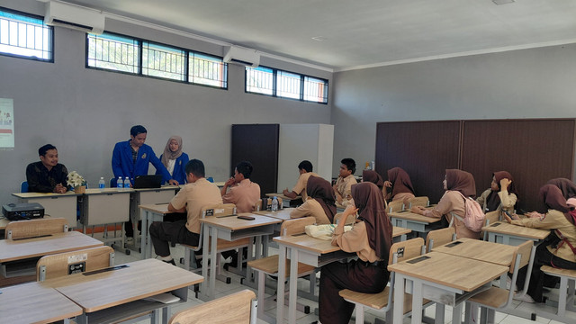 Cover artikel Kumparan Bimbingan PKL Mahasiswa UMMI