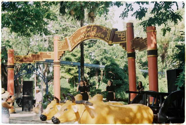 Enchanting Valley by Taman Safari. Foto Hanya Ilustrasi, Bukan Sebenarnya. Sumber Foto: Unsplash.com/Minh Tan (mtSiniChi)