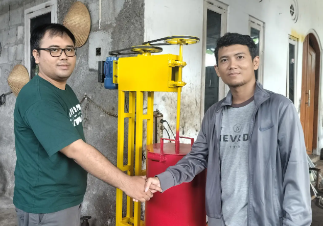 Sinergi UMY dan Inowastek: Ubah Sampah Plastik Jadi Produk Bernilai Jual