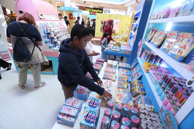 Deli pop up store edukatif.