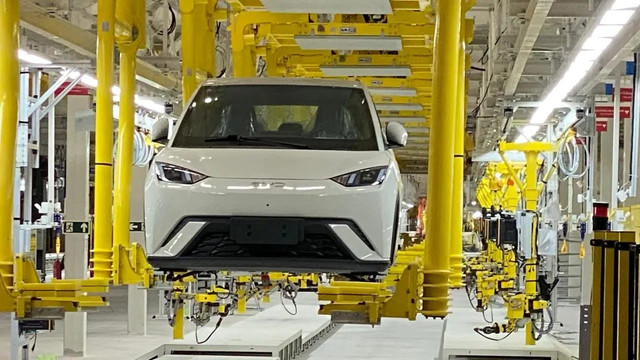 BYD resmi memulai produksi di pabrik barunya yang berlokasi di Camacari, Brasil, pada awal Juli 2025. Foto: BYD
