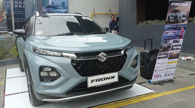 Suzuki Fronx telah hadir di Palembang dengan tiga varian. Foto : Abdullah Toriq/Urban Id