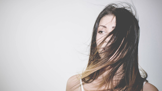 Ilustrasi merk minyak kemiri untuk rambut. Sumber : PIxabay/StockSnap