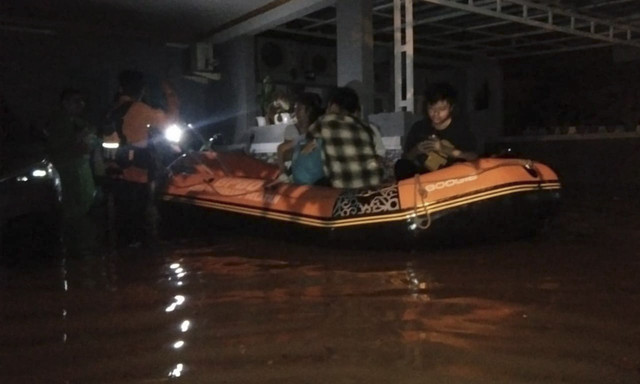 BPBD Kota Tangerang Selatan (Tangsel) mencatat 7 titik banjir akibat tingginya curah hujan yang mengguyur wilayah setempat, Minggu (6/7/2025). Foto: Dok. Istimewa