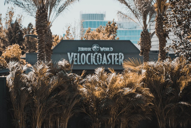 Ilustrasi Penjelasan Ending Jurassic World Rebirth. Unsplash.com/Kenny Sabugo