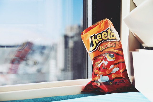 Ilustrasi snack idola MPLS. Sumber: unsplash/ Giorgio Trovato