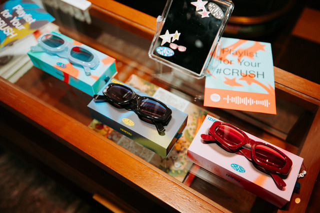 Koleksi Terbaru IZIPIZI #CRUSH. Aset: From Alphabet